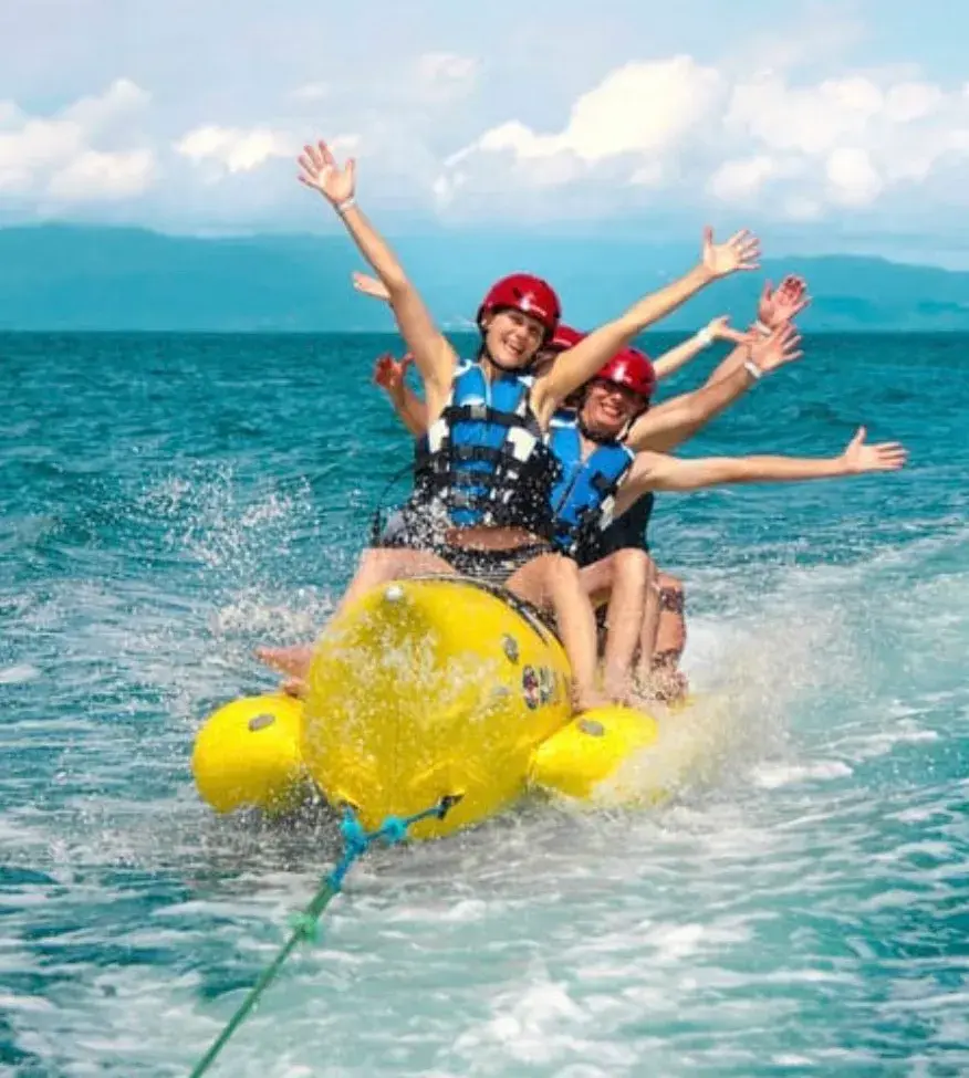 Costa Rica Family Vacation - Tortuga Island